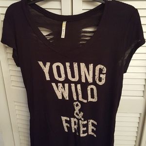 Women's short sleeve top
